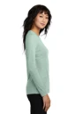 Side model photo