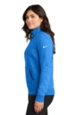 Side model photo